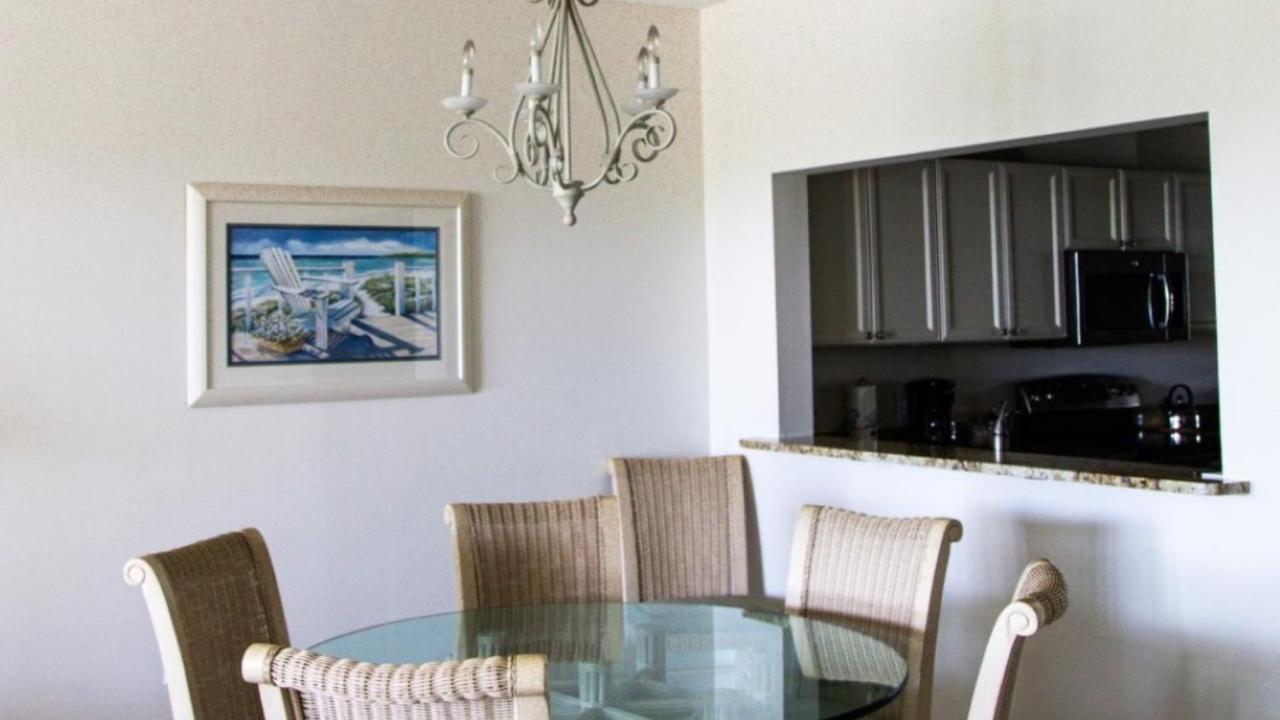 Longboat Bay Club Apartment *